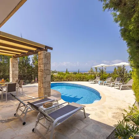 Serenity Sea View 3 Bedroom *